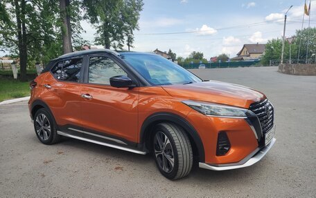Nissan Kicks I, 2020 год, 2 100 000 рублей, 2 фотография