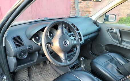Volkswagen Polo III рестайлинг, 2001 год, 210 000 рублей, 6 фотография