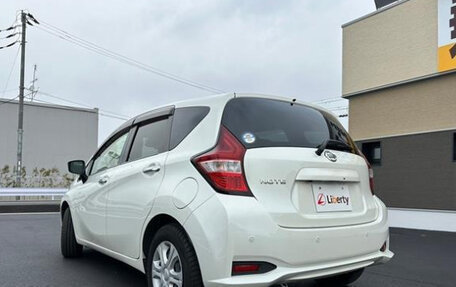 Nissan Note II рестайлинг, 2018 год, 800 000 рублей, 13 фотография