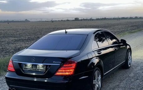 Mercedes-Benz S-Класс, 2006 год, 1 650 000 рублей, 3 фотография