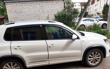Volkswagen Tiguan I, 2016 год, 1 600 000 рублей, 4 фотография