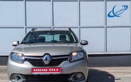 Renault Logan II, 2015 год, 775 000 рублей, 2 фотография