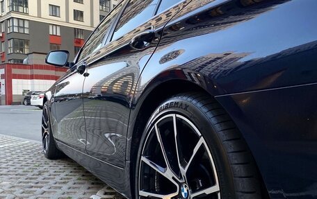 BMW 5 серия, 2014 год, 1 975 000 рублей, 15 фотография