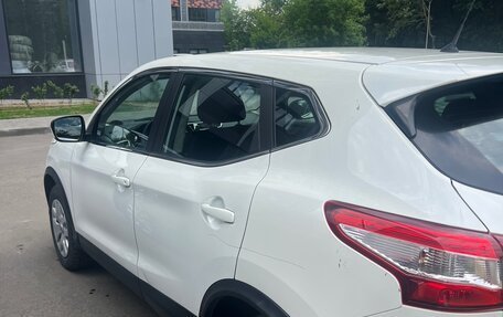 Nissan Qashqai, 2016 год, 1 560 000 рублей, 2 фотография