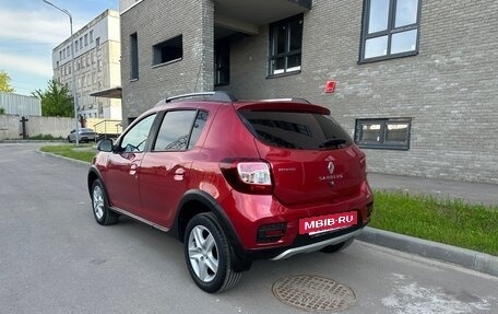 Renault Sandero II рестайлинг, 2015 год, 900 000 рублей, 5 фотография