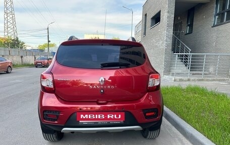 Renault Sandero II рестайлинг, 2015 год, 900 000 рублей, 6 фотография