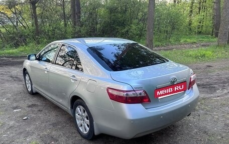 Toyota Camry, 2007 год, 1 100 000 рублей, 8 фотография