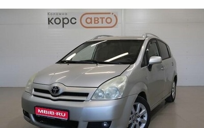 Toyota Corolla Verso I, 2005 год, 600 000 рублей, 1 фотография