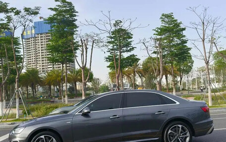 Audi A4, 2022 год, 2 830 000 рублей, 4 фотография