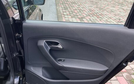 Volkswagen Polo VI (EU Market), 2013 год, 1 110 000 рублей, 18 фотография