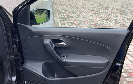 Volkswagen Polo VI (EU Market), 2013 год, 1 110 000 рублей, 16 фотография
