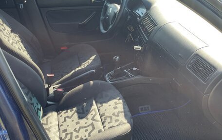 Volkswagen Golf IV, 2000 год, 350 000 рублей, 6 фотография