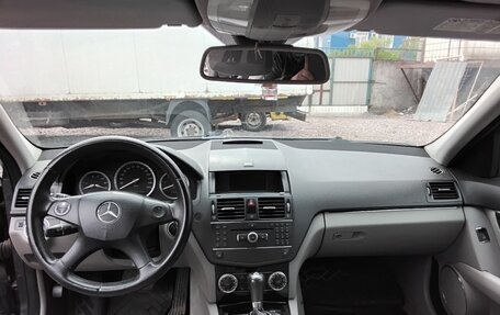 Mercedes-Benz C-Класс, 2008 год, 850 000 рублей, 4 фотография