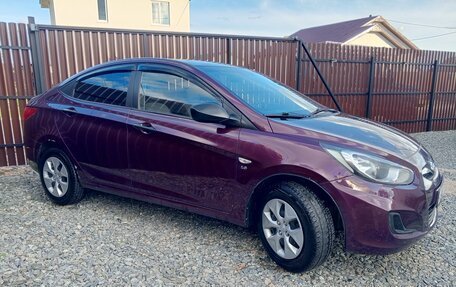 Hyundai Solaris II рестайлинг, 2011 год, 550 000 рублей, 2 фотография