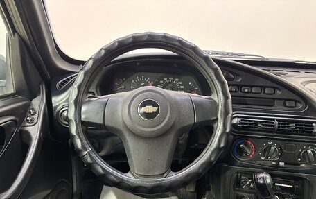 Chevrolet Niva I рестайлинг, 2016 год, 610 000 рублей, 10 фотография