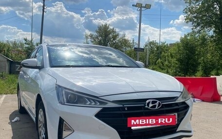 Hyundai Elantra VI рестайлинг, 2019 год, 1 150 000 рублей, 4 фотография