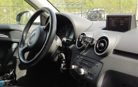 Audi A1, 2014 год, 1 050 000 рублей, 10 фотография