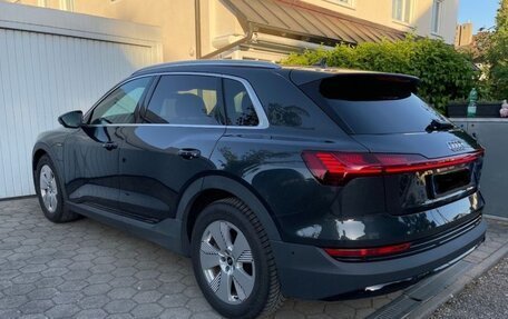 Audi e-tron I, 2022 год, 4 532 983 рублей, 4 фотография