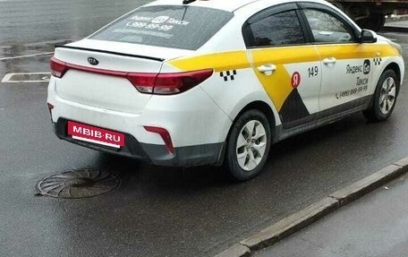 KIA Rio IV, 2017 год, 650 000 рублей, 2 фотография