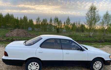 Toyota Vista, 1992 год, 180 000 рублей, 4 фотография