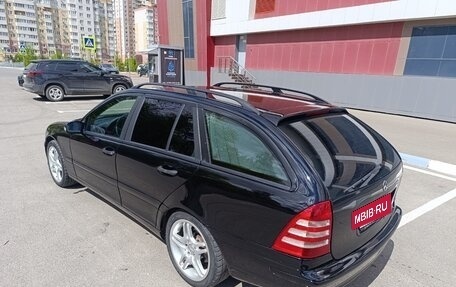 Mercedes-Benz C-Класс, 2006 год, 720 000 рублей, 3 фотография