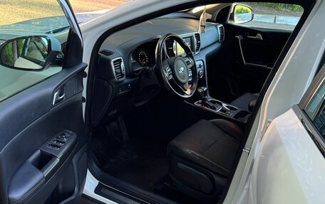 KIA Sportage IV рестайлинг, 2017 год, 2 099 000 рублей, 8 фотография