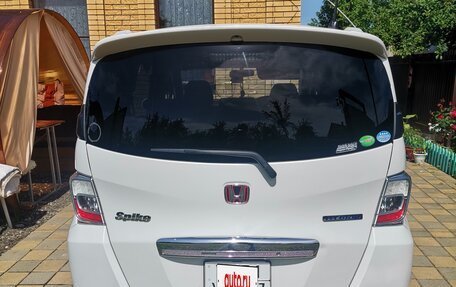 Honda Freed I, 2013 год, 1 100 000 рублей, 2 фотография