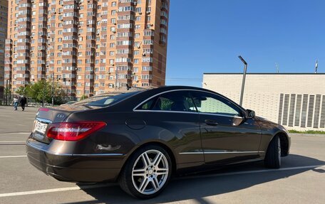 Mercedes-Benz E-Класс, 2012 год, 2 100 000 рублей, 7 фотография
