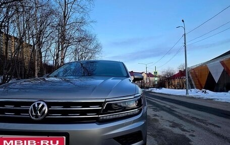Volkswagen Tiguan II, 2017 год, 3 000 000 рублей, 3 фотография
