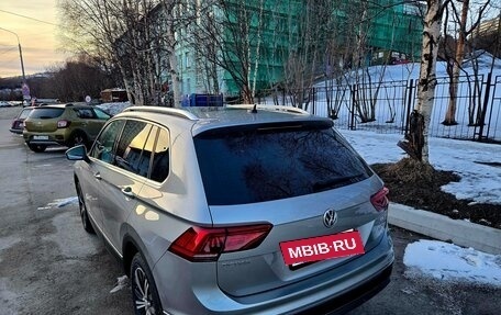 Volkswagen Tiguan II, 2017 год, 3 000 000 рублей, 4 фотография