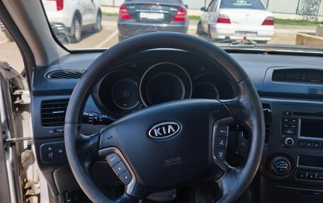 KIA Magentis II рестайлинг, 2009 год, 700 000 рублей, 7 фотография