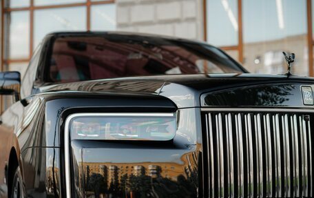 Rolls-Royce Cullinan, 2024 год, 82 000 000 рублей, 11 фотография