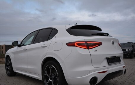 Alfa Romeo Giulia II, 2022 год, 3 910 000 рублей, 5 фотография
