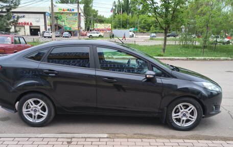 Ford Fiesta, 2016 год, 970 000 рублей, 5 фотография