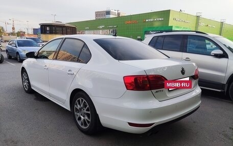 Volkswagen Jetta VI, 2012 год, 1 050 000 рублей, 4 фотография