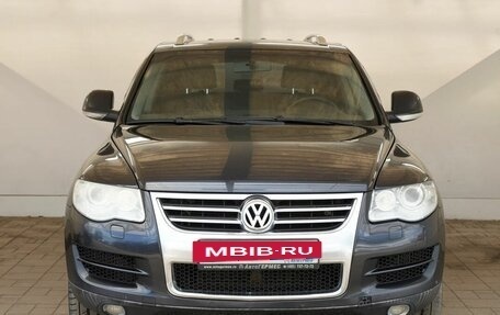 Volkswagen Touareg III, 2008 год, 850 000 рублей, 2 фотография