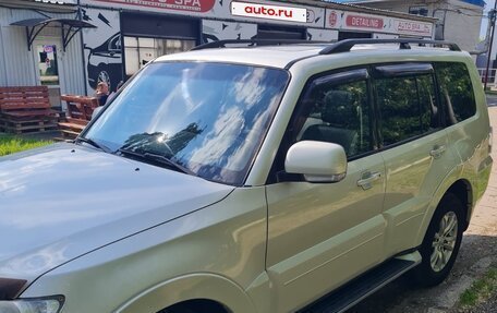 Mitsubishi Pajero IV, 2014 год, 2 700 000 рублей, 4 фотография