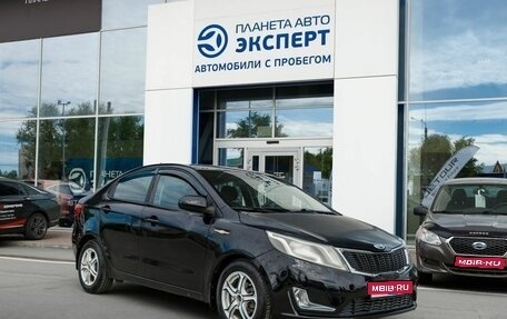 KIA Rio III рестайлинг, 2013 год, 600 000 рублей, 1 фотография