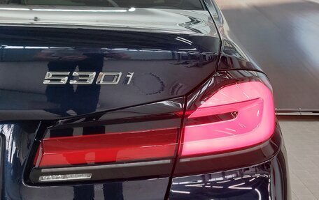 BMW 5 серия, 2022 год, 6 860 000 рублей, 14 фотография