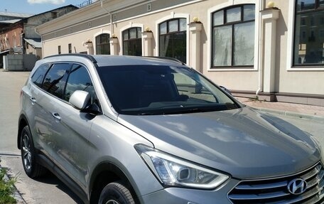Hyundai Santa Fe III рестайлинг, 2014 год, 2 090 000 рублей, 3 фотография