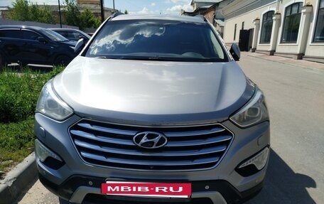 Hyundai Santa Fe III рестайлинг, 2014 год, 2 090 000 рублей, 2 фотография
