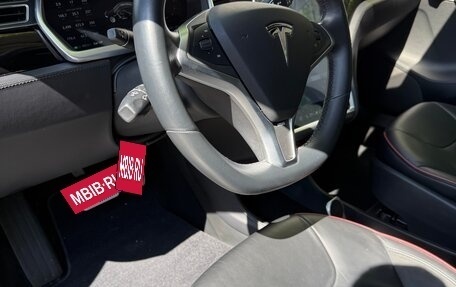 Tesla Model S I, 2013 год, 3 200 000 рублей, 8 фотография