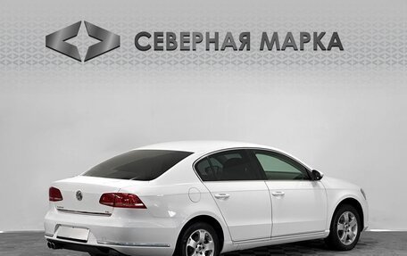 Volkswagen Passat B7, 2013 год, 1 419 000 рублей, 2 фотография