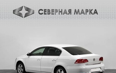 Volkswagen Passat B7, 2013 год, 1 419 000 рублей, 4 фотография
