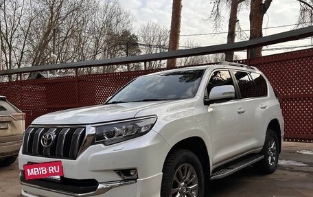 Toyota Land Cruiser Prado 150 рестайлинг 2, 2019 год, 6 100 000 рублей, 13 фотография