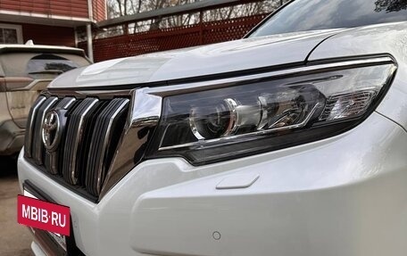 Toyota Land Cruiser Prado 150 рестайлинг 2, 2019 год, 6 100 000 рублей, 14 фотография