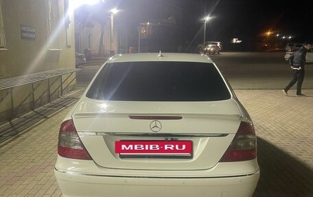 Mercedes-Benz E-Класс, 2008 год, 1 650 000 рублей, 4 фотография