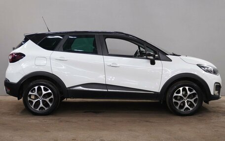 Renault Kaptur I рестайлинг, 2019 год, 1 750 000 рублей, 4 фотография