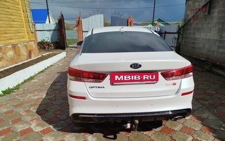 KIA Optima IV, 2019 год, 1 800 000 рублей, 5 фотография