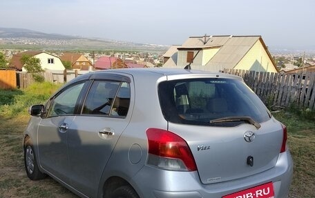 Toyota Vitz, 2009 год, 490 000 рублей, 4 фотография